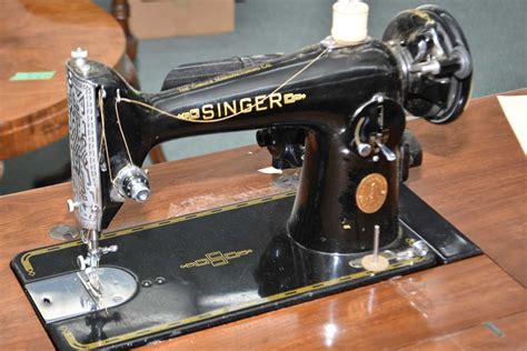 1960 singer sewing machine - Aug 23, 2018 · The general rubric for determining which year your sewing machine was manufactured is below: If you find that your serial number consists of numbers only, it was manufactured before 1900 (Cha-Ching!) If you find that your serial number has a single or two-letter prefix before the number, your sewing machine was manufactured after 1900. 